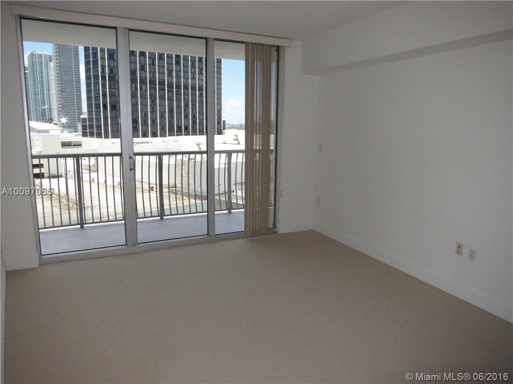 OPERA TOWER - Residential Lease