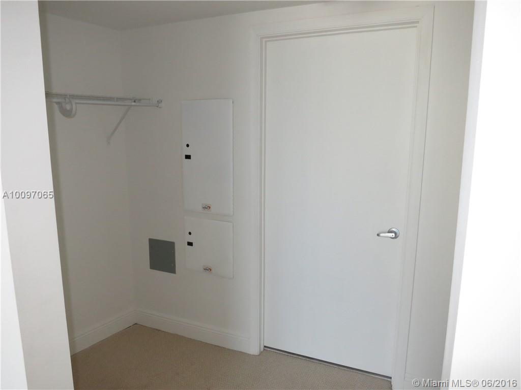 OPERA TOWER - Residential Lease