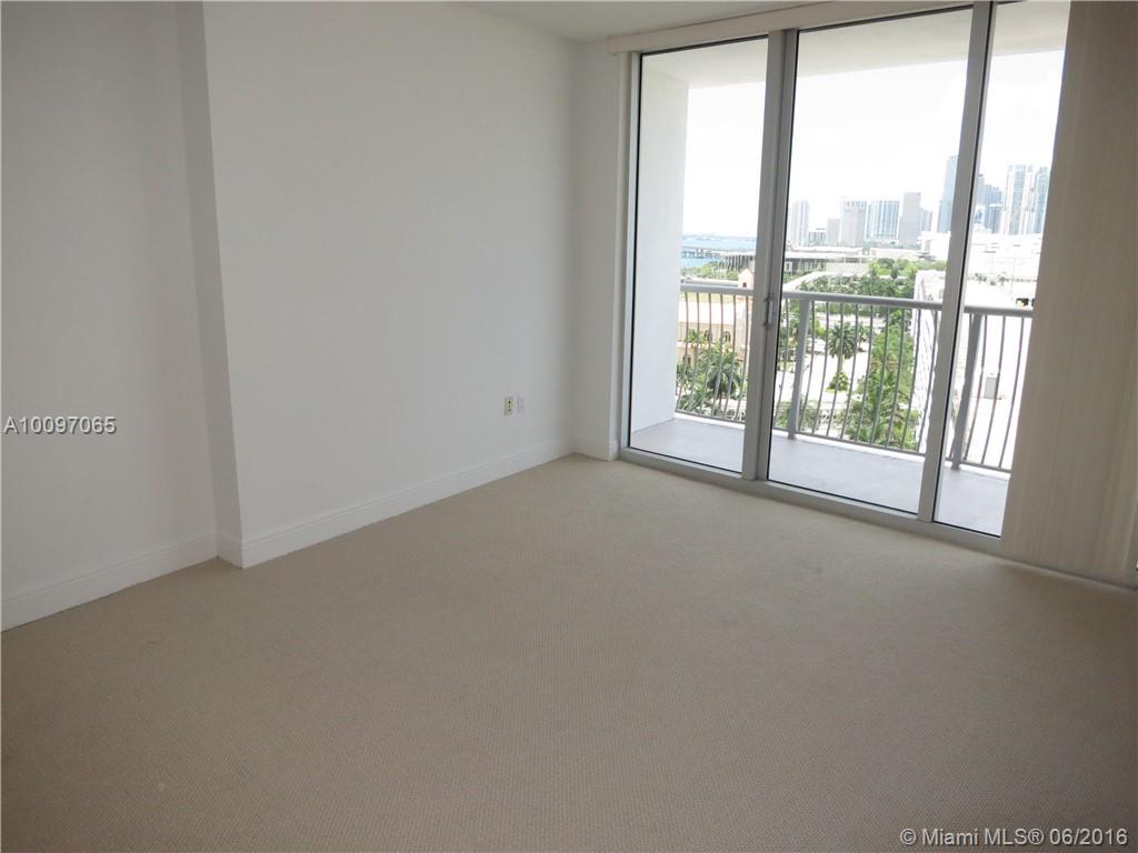 OPERA TOWER - Residential Lease