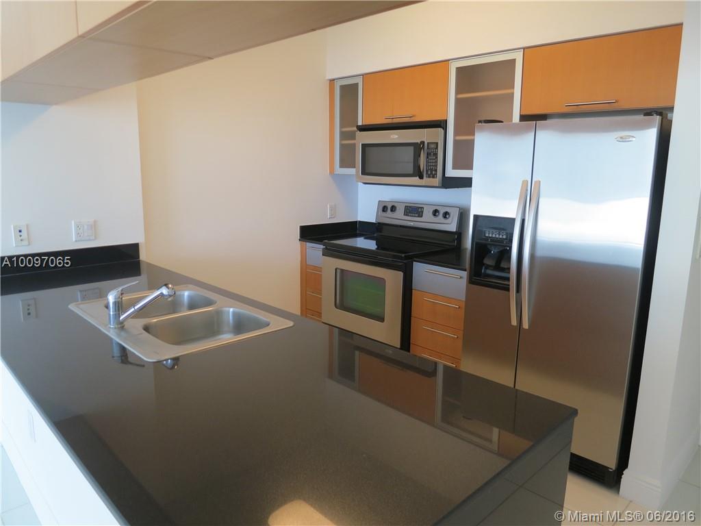 OPERA TOWER - Residential Lease