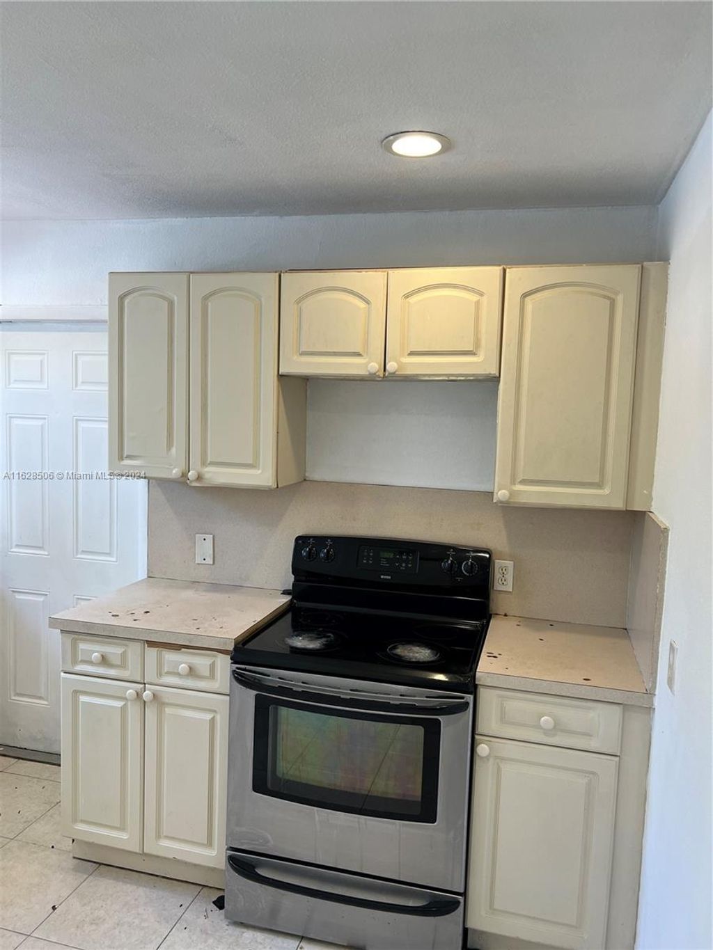 Photo of 1809 SW 10th St #1, Fort Lauderdale, FL 33312 (MLS # A11628506)