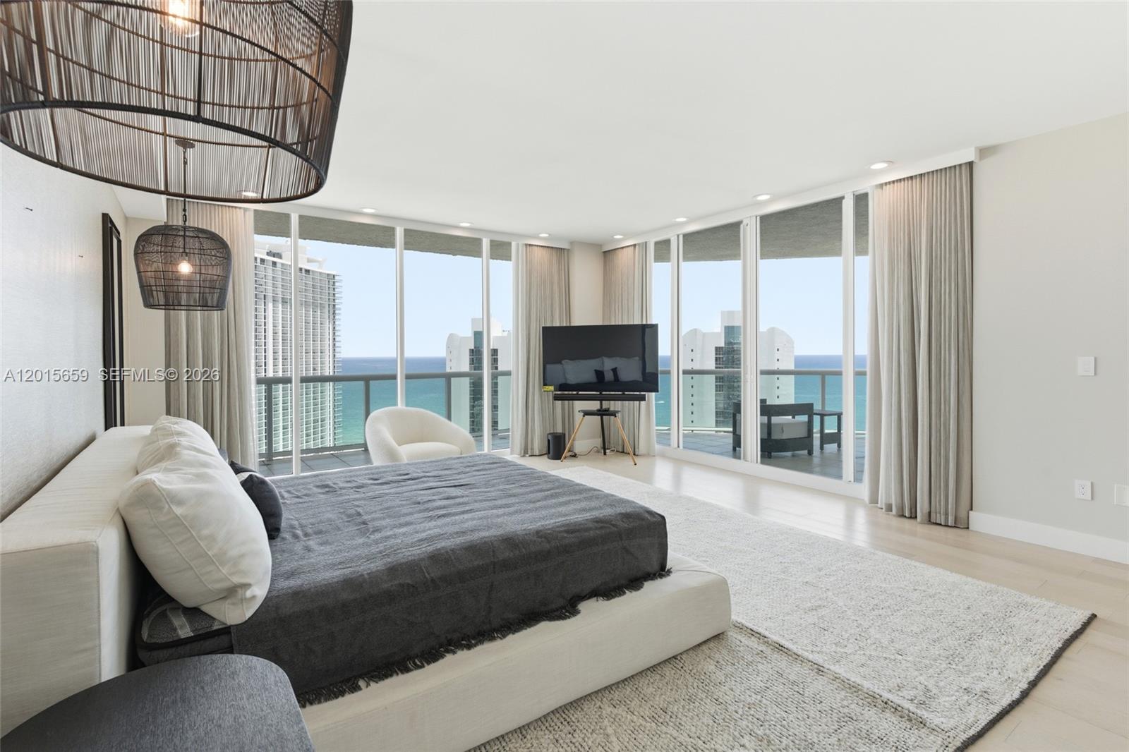 OCEANIA IV CONDO - Residential