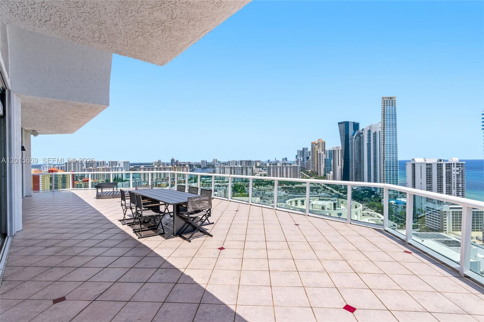 OCEANIA IV CONDO - Residential