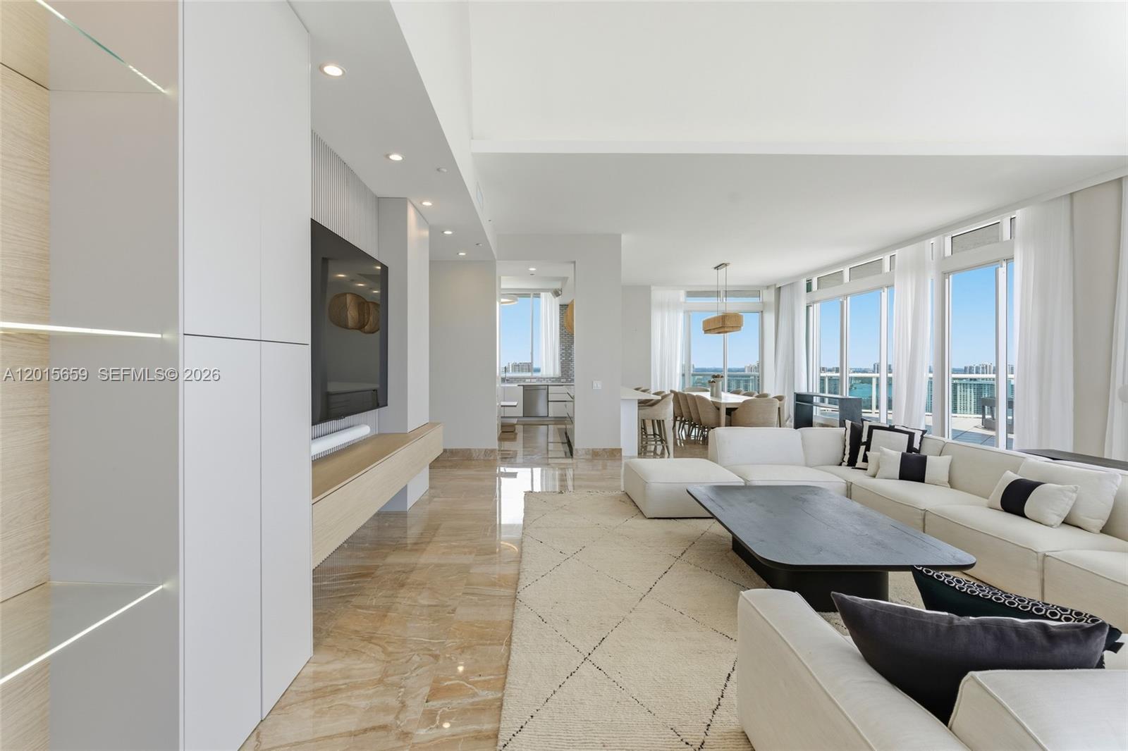 OCEANIA IV CONDO - Residential