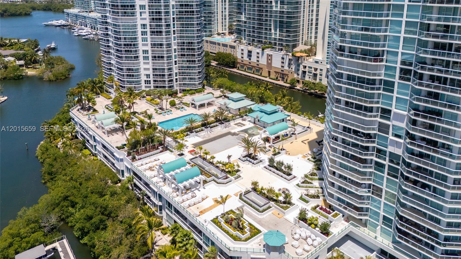 OCEANIA IV CONDO - Residential