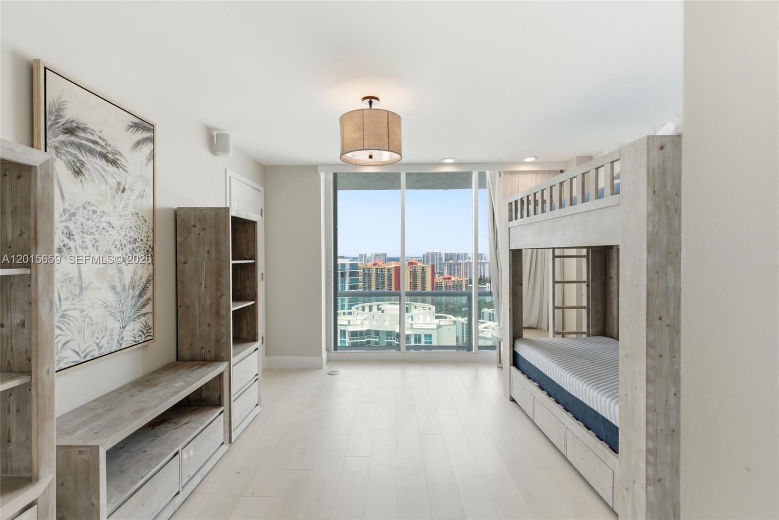 OCEANIA IV CONDO - Residential