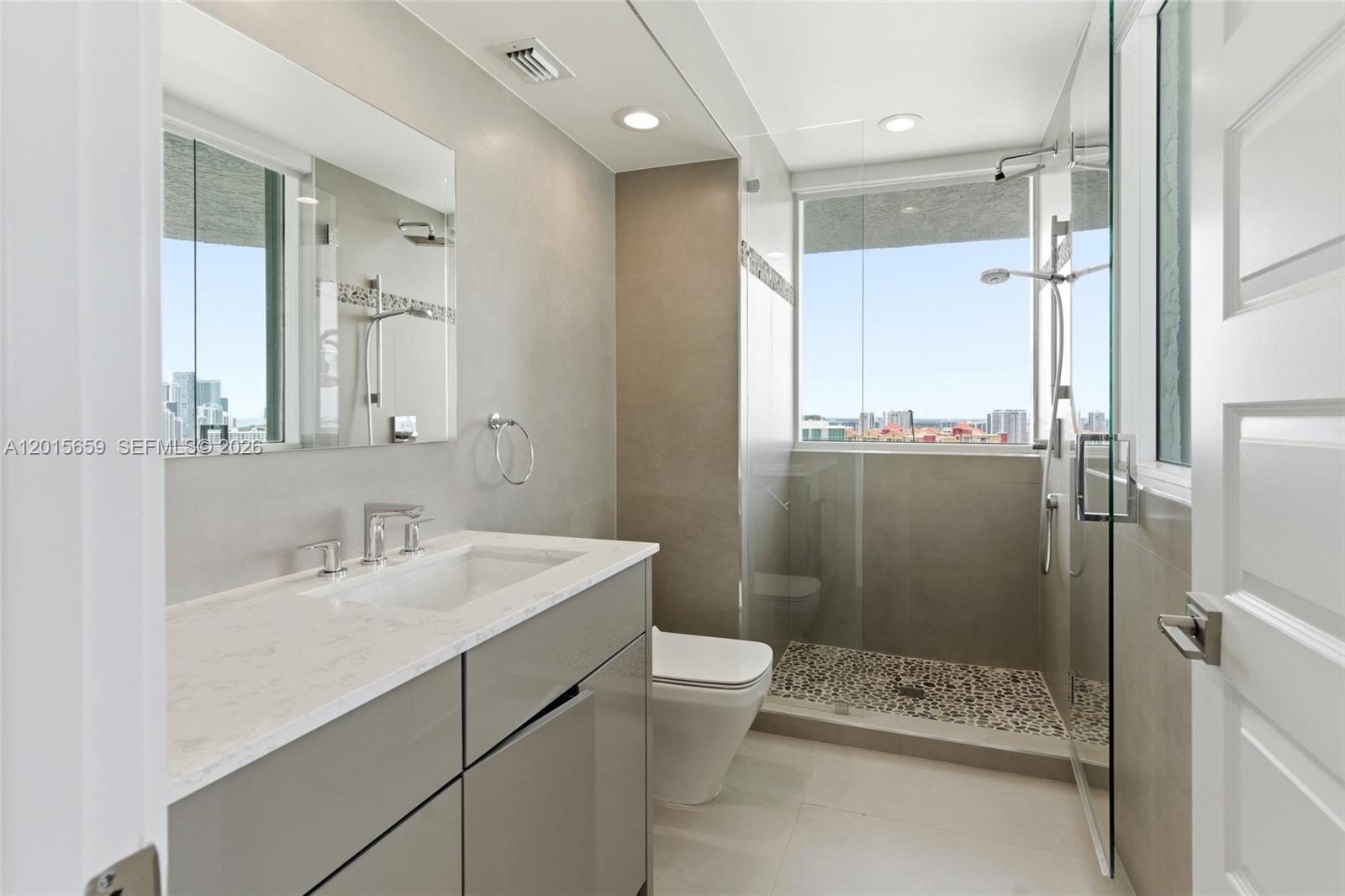 OCEANIA IV CONDO - Residential