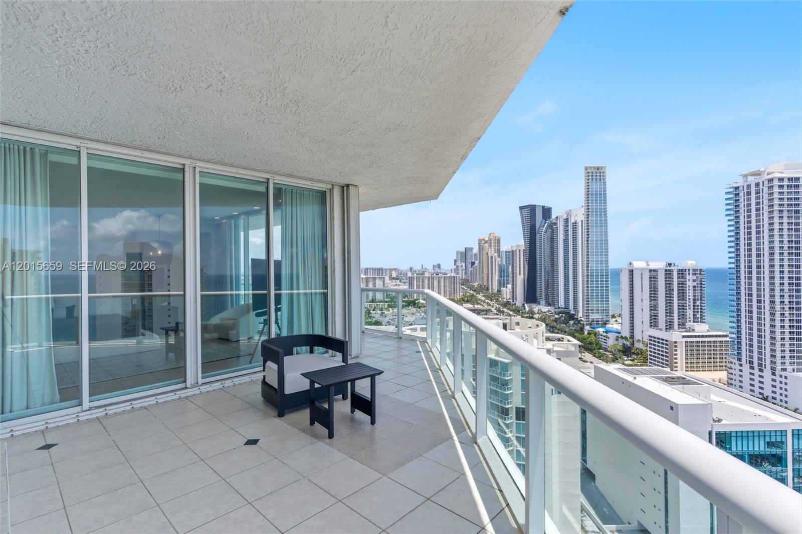 OCEANIA IV CONDO - Residential