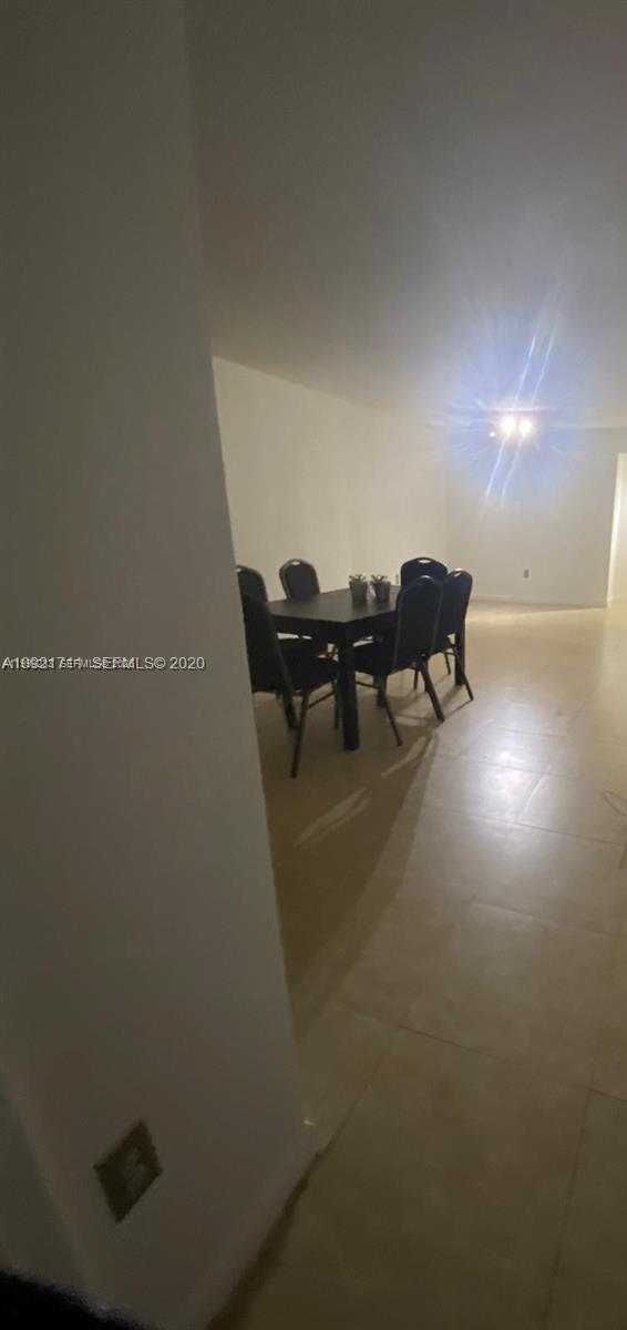 THE GREENS AT DORAL CONDO - Residential