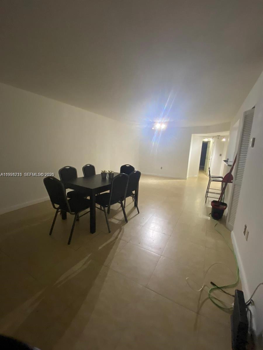 THE GREENS AT DORAL CONDO - Residential