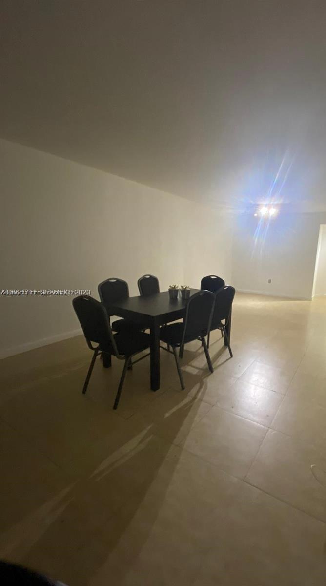 THE GREENS AT DORAL CONDO - Residential