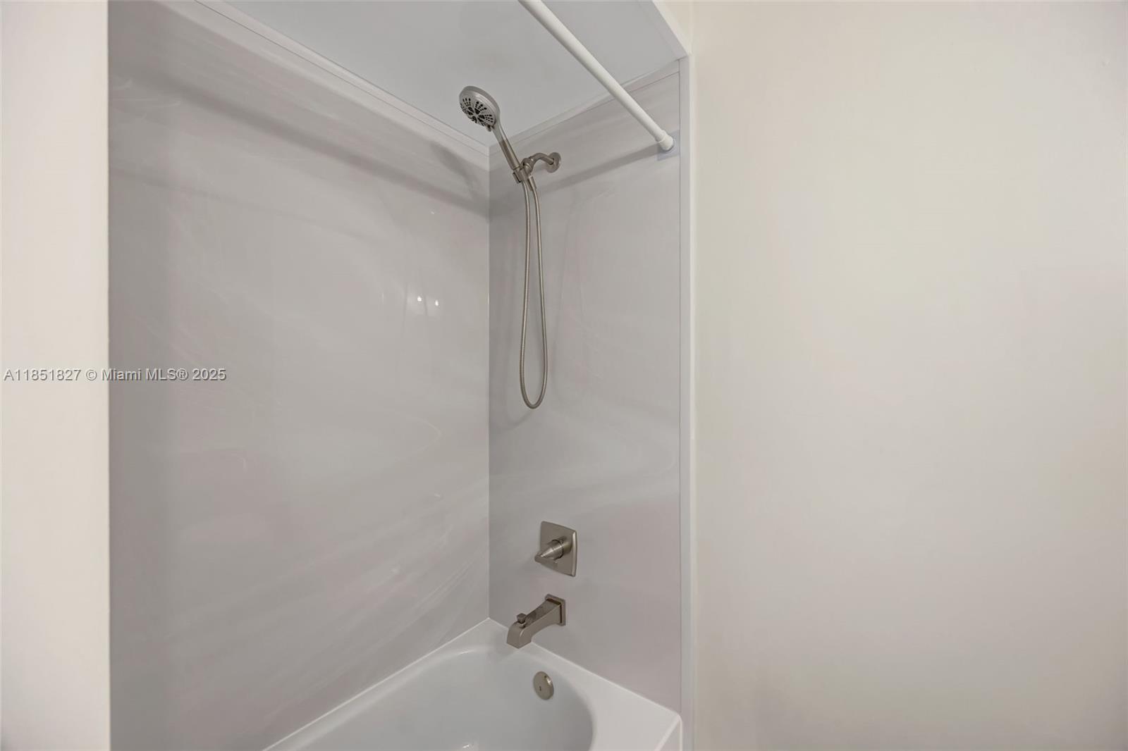 JASMINE AT THE HAMMOCKS 1 - Residential