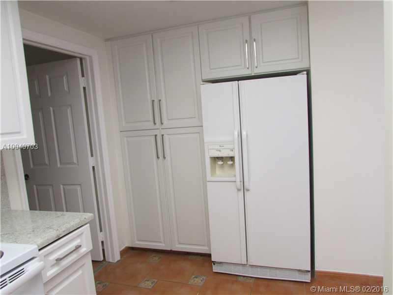 Doral House Condo 3 - Residential Lease