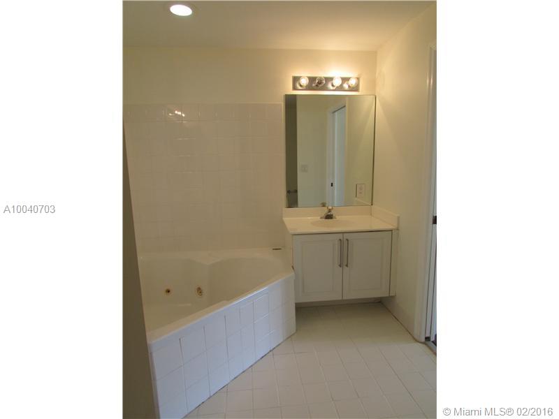 Doral House Condo 3 - Residential Lease