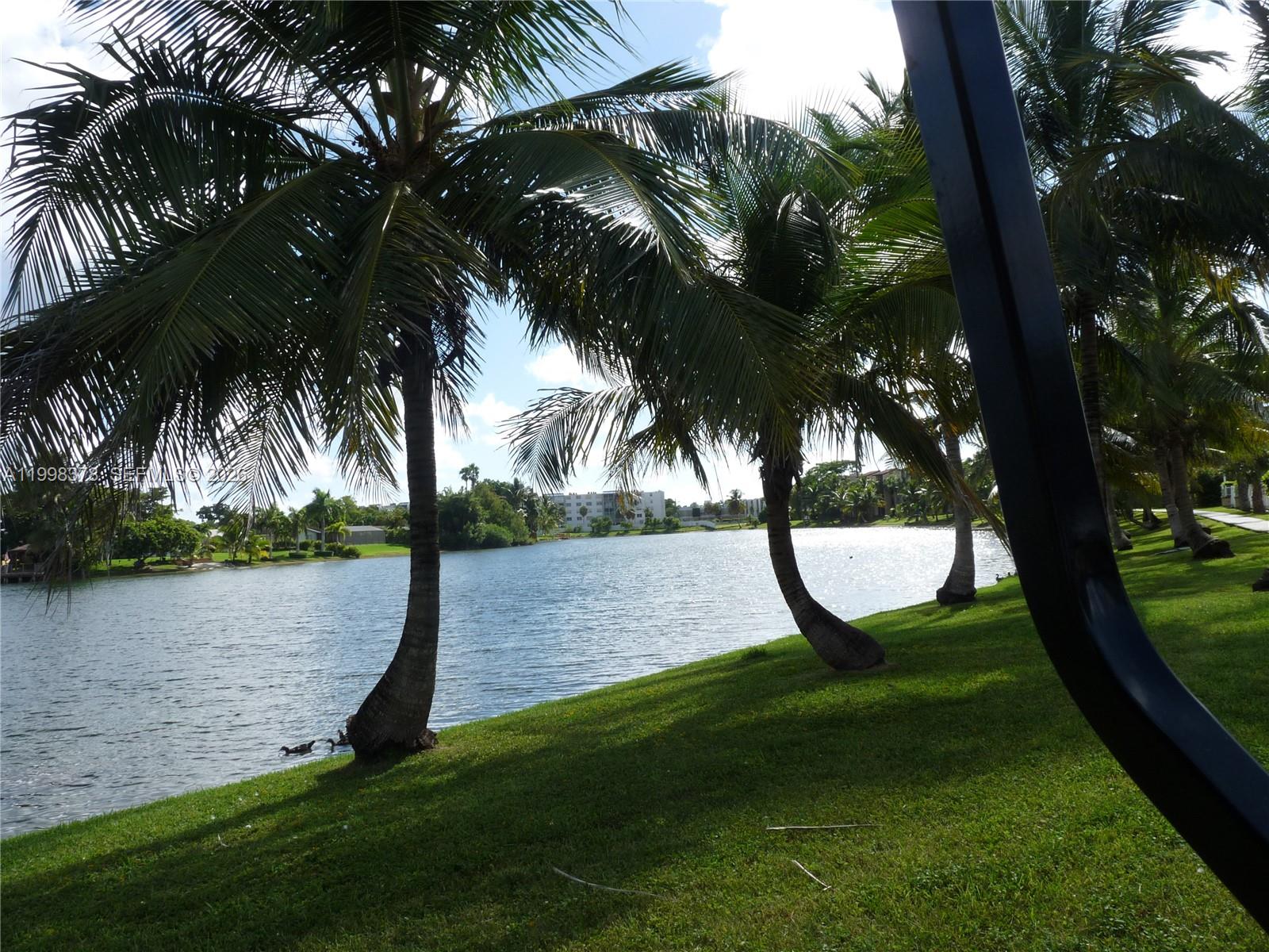 PROMENADE AT KENDALE LAKE - Residential Lease