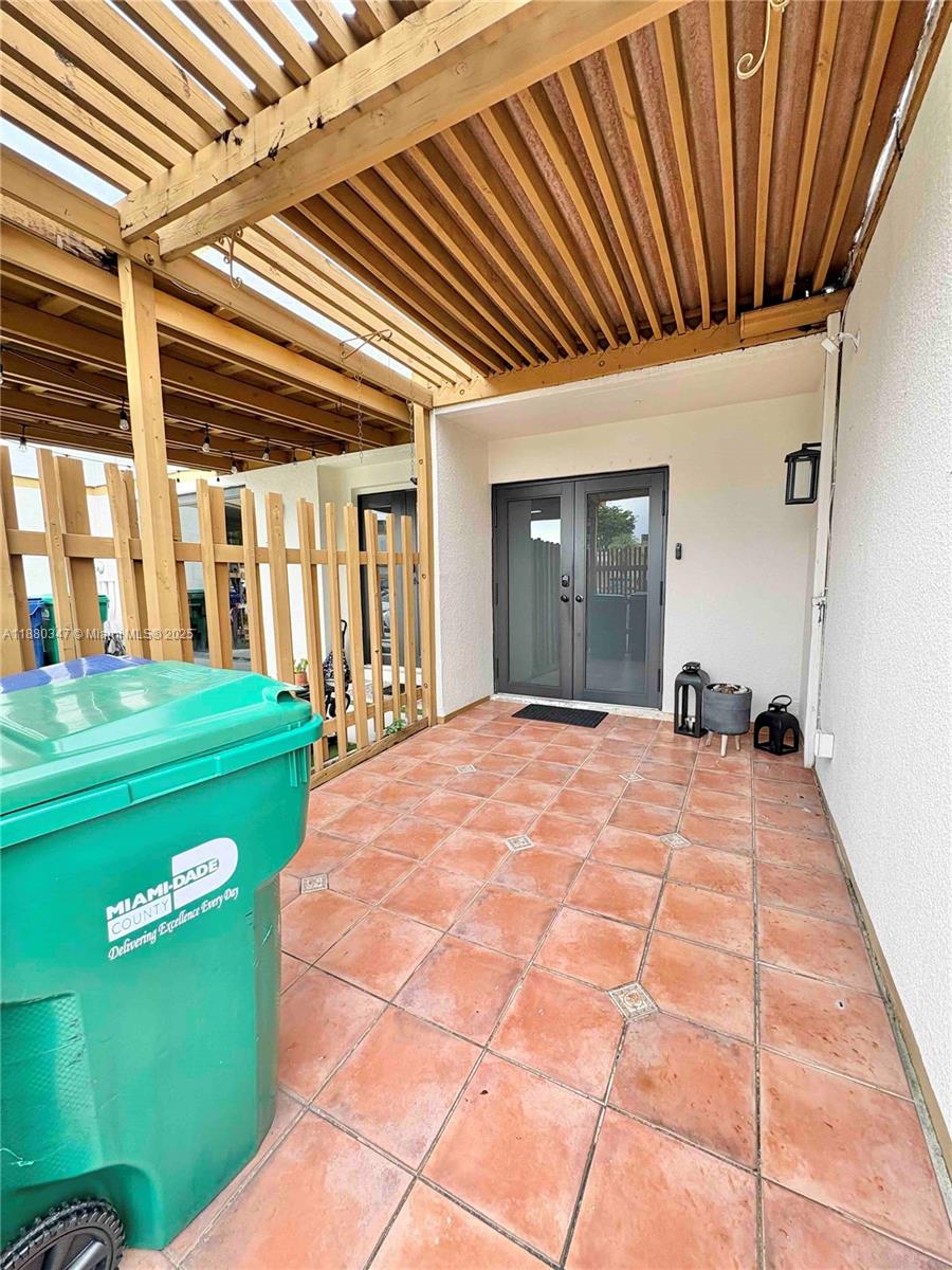 TRAIL RUN SEC 3 - Residential