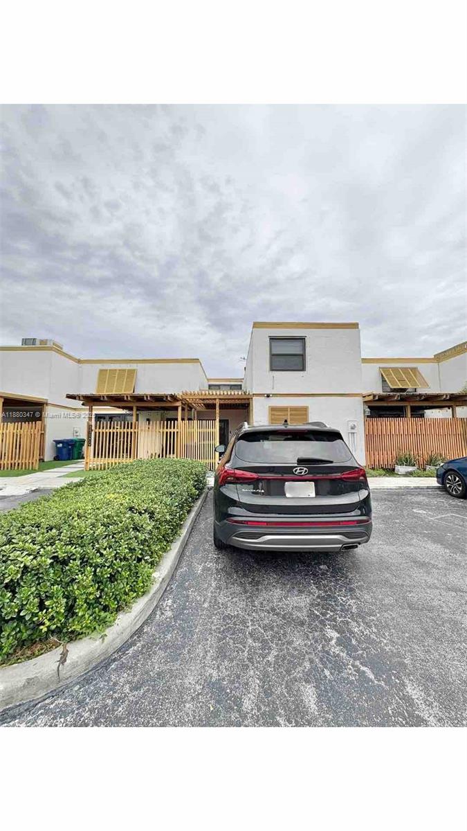 TRAIL RUN SEC 3 - Residential