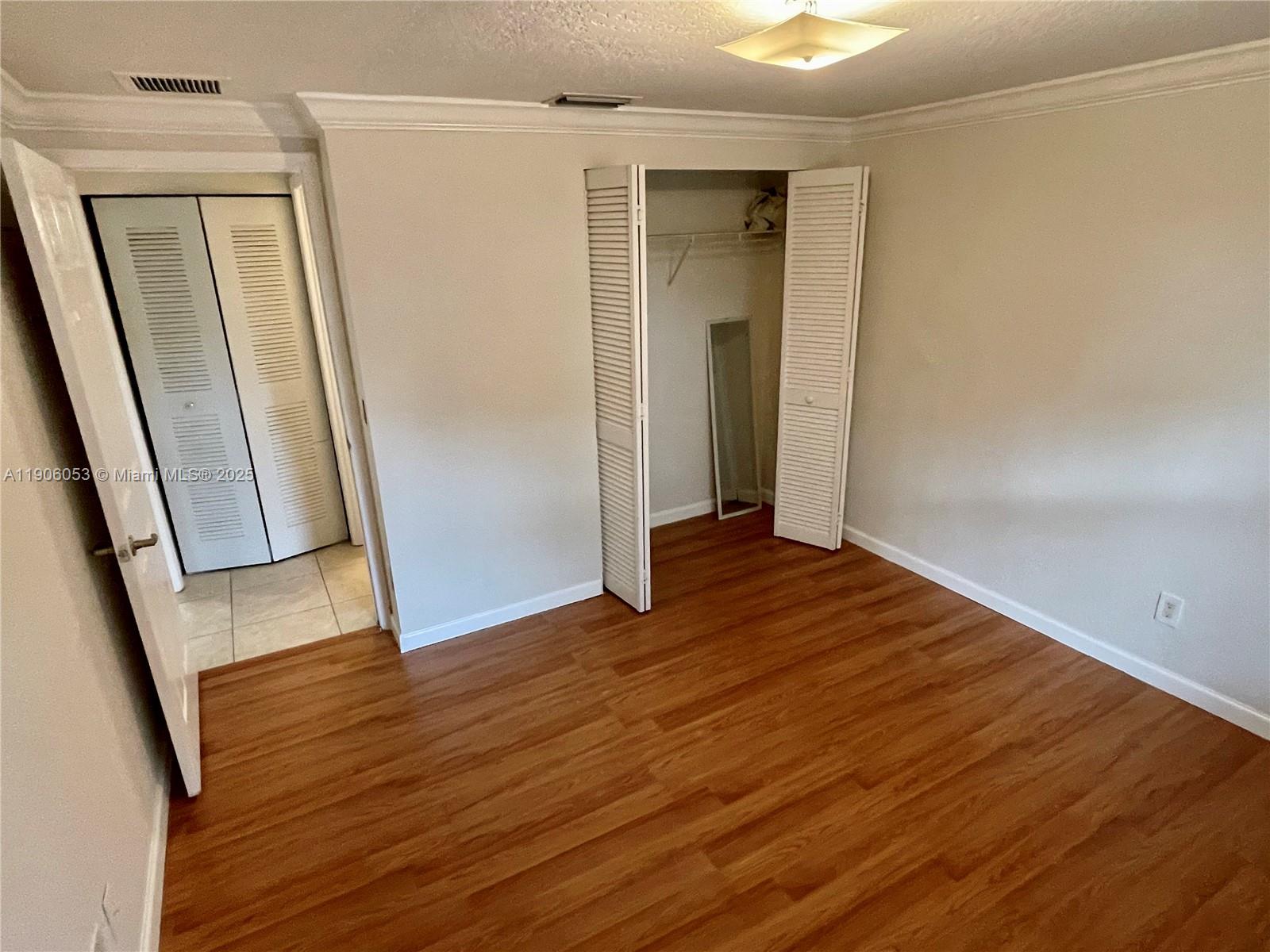 SOUTHGATE VILLAS CONDO - Residential Lease