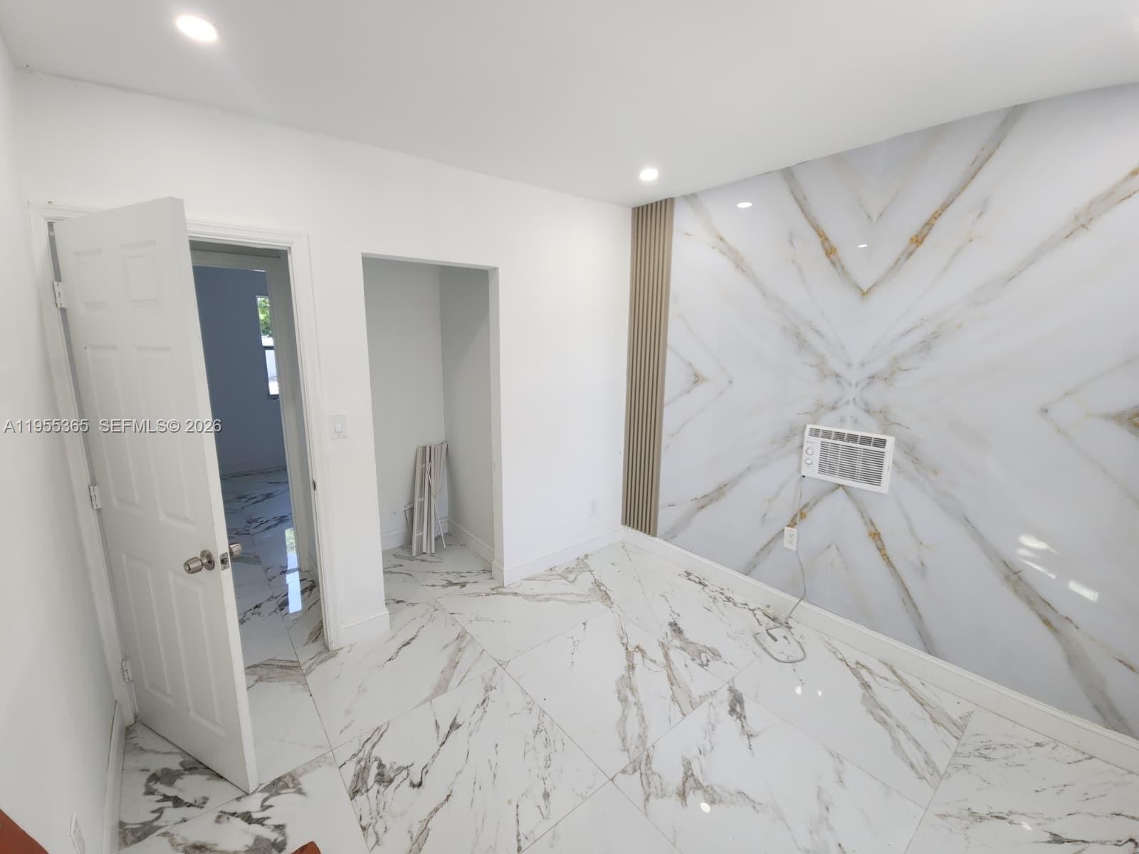 DIXIE PINES 2ND REV - Residential Income