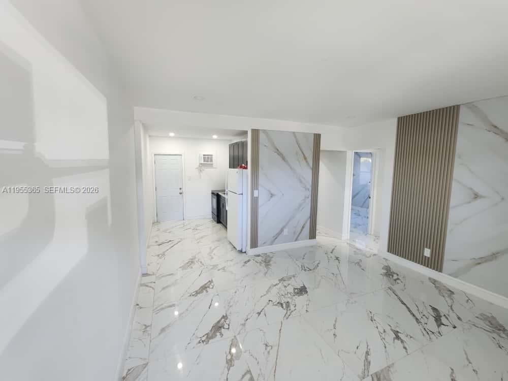 DIXIE PINES 2ND REV - Residential Income