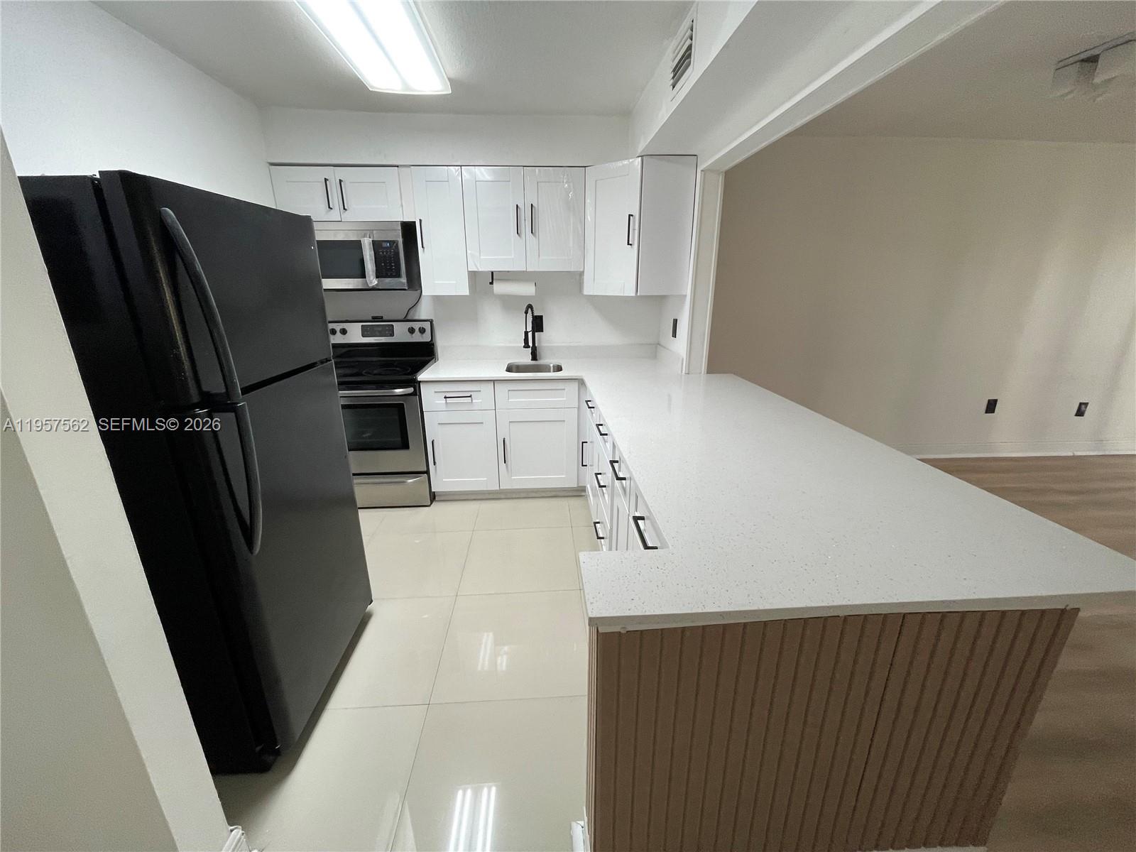 DORAL GARDENS II CONDO - Residential