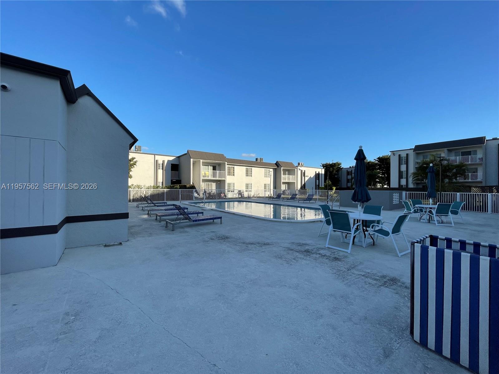 DORAL GARDENS II CONDO - Residential