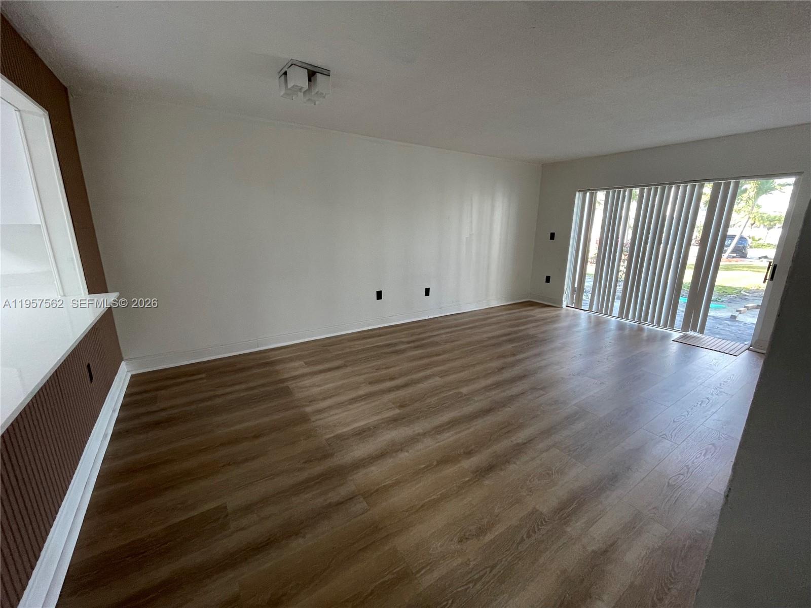 DORAL GARDENS II CONDO - Residential