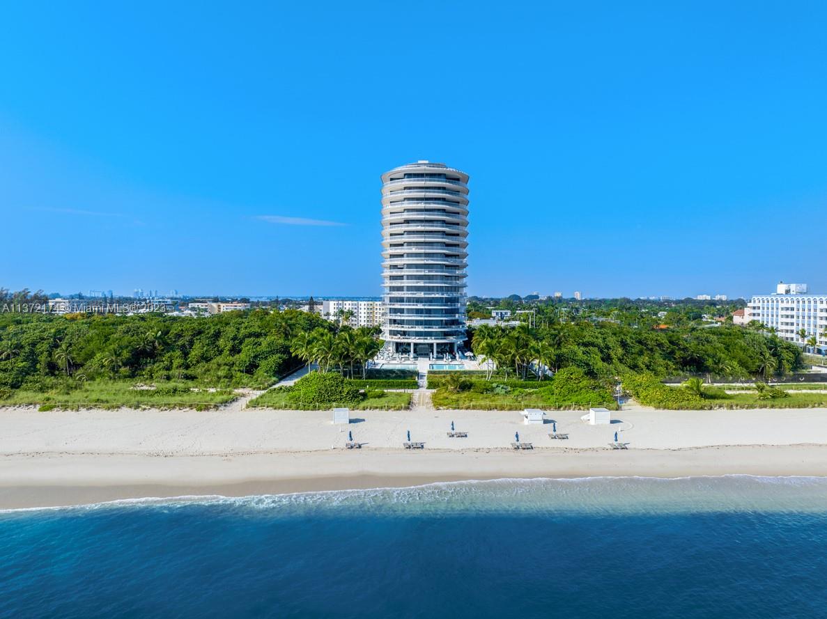 Feast your eyes on this architectural marvel crafted by world-renowned Renzo Piano, designed to ignite your senses. Discover the epitome of luxury with Central Park like views in Miami Beach boasting a sprawling living space & spectacular 1,433 SF terrace complete with a private barbecue - the perfect place to entertain or unwind. Exquisite finishes & amenities that adorn this property include a chef's kitchen, sumptuous oak floors, a custom AV system & masterfully thought-out resort-style pools, Hammam, business center & spa. Take in the picturesque park views that surround this oasis, nestled between a sprawling 35-acre oceanfront park to the south & a pristine 2-acre park to the north all in close proximity to Bal Harbour’s best shopping & restaurants, Surfside & the beautiful beaches.