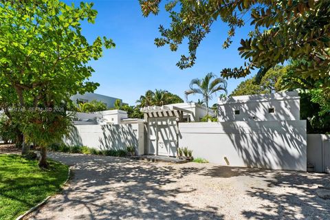 346 Gulf Road Key Biscayne FL 33149