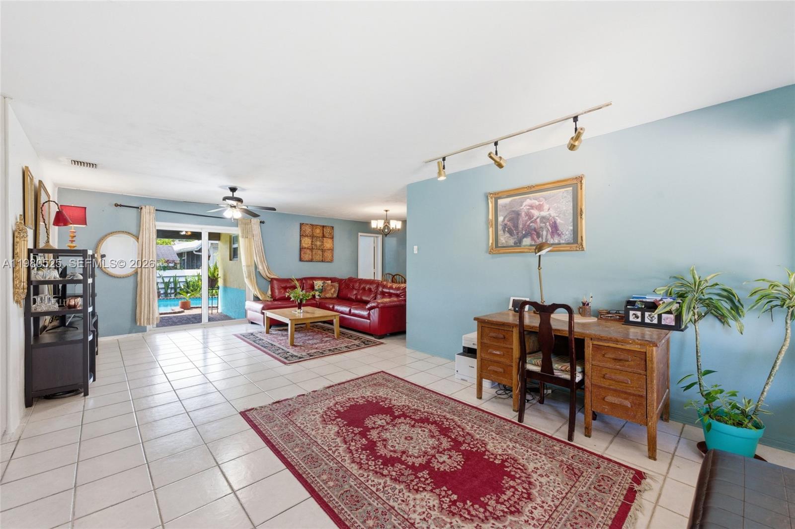 ACRES LAKE ESTATES - Residential