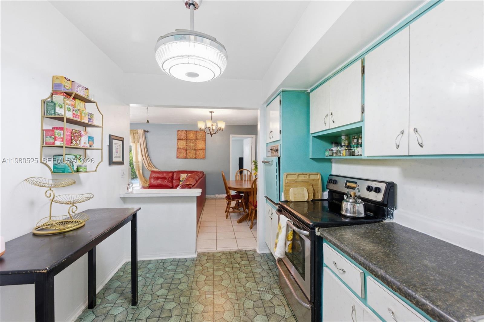 ACRES LAKE ESTATES - Residential