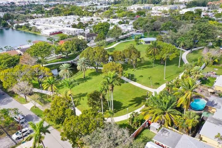 ACRES LAKE ESTATES - Residential