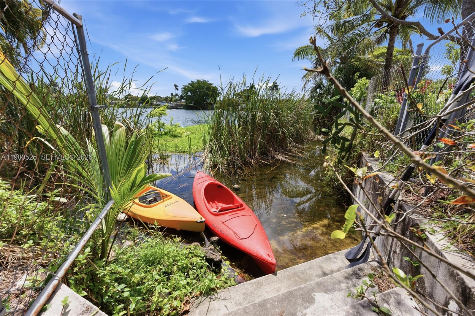 ACRES LAKE ESTATES - Residential