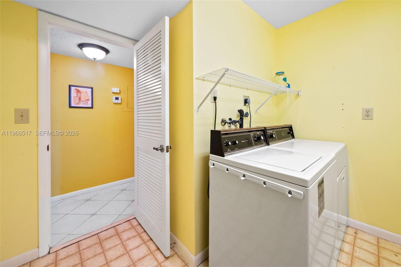 LAKES OF CARRIAGE HILLS - Residential