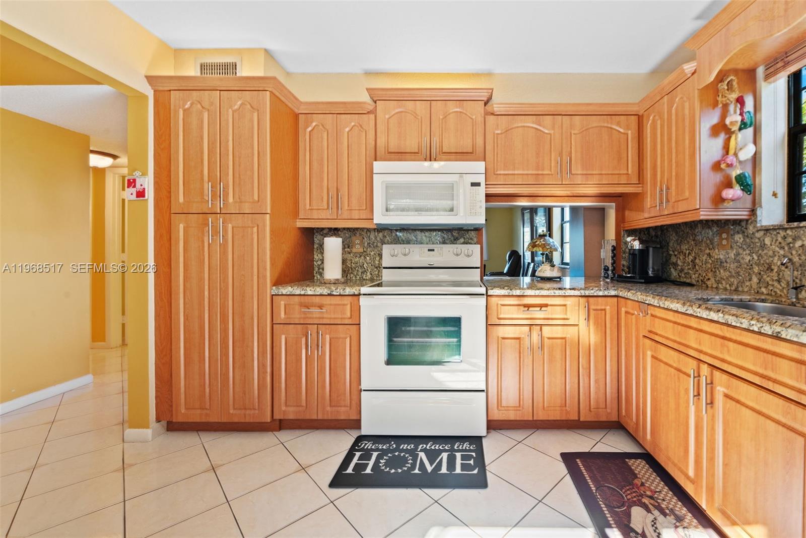 LAKES OF CARRIAGE HILLS - Residential