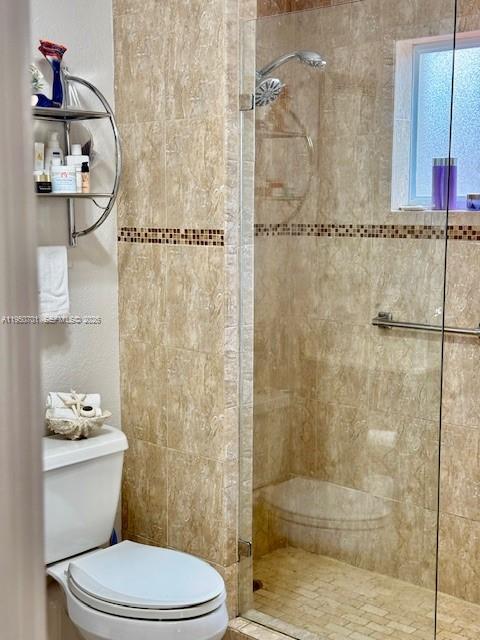 PELICANS POINT A T MILLER - Residential