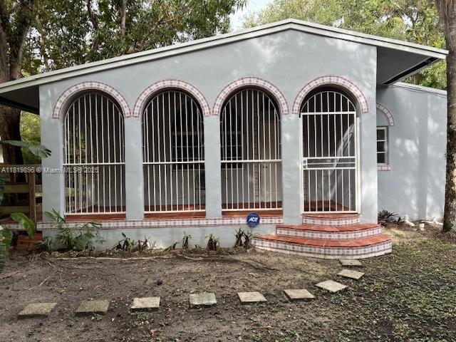 Property for Sale at 7041 Sw 63rd Ct, South Miami, Miami-Dade County, Florida - Bedrooms: 4 
Bathrooms: 4  - $975,000