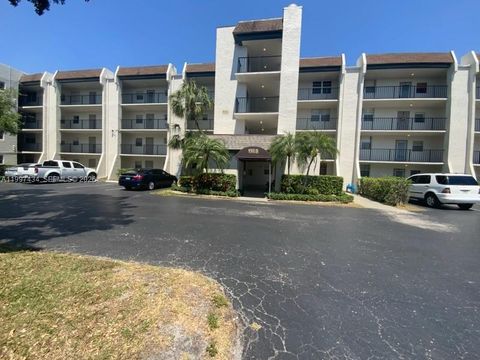 Photo of 9311 Orange Grove Dr #405, Davie, FL 33324 (MLS # A11997434)