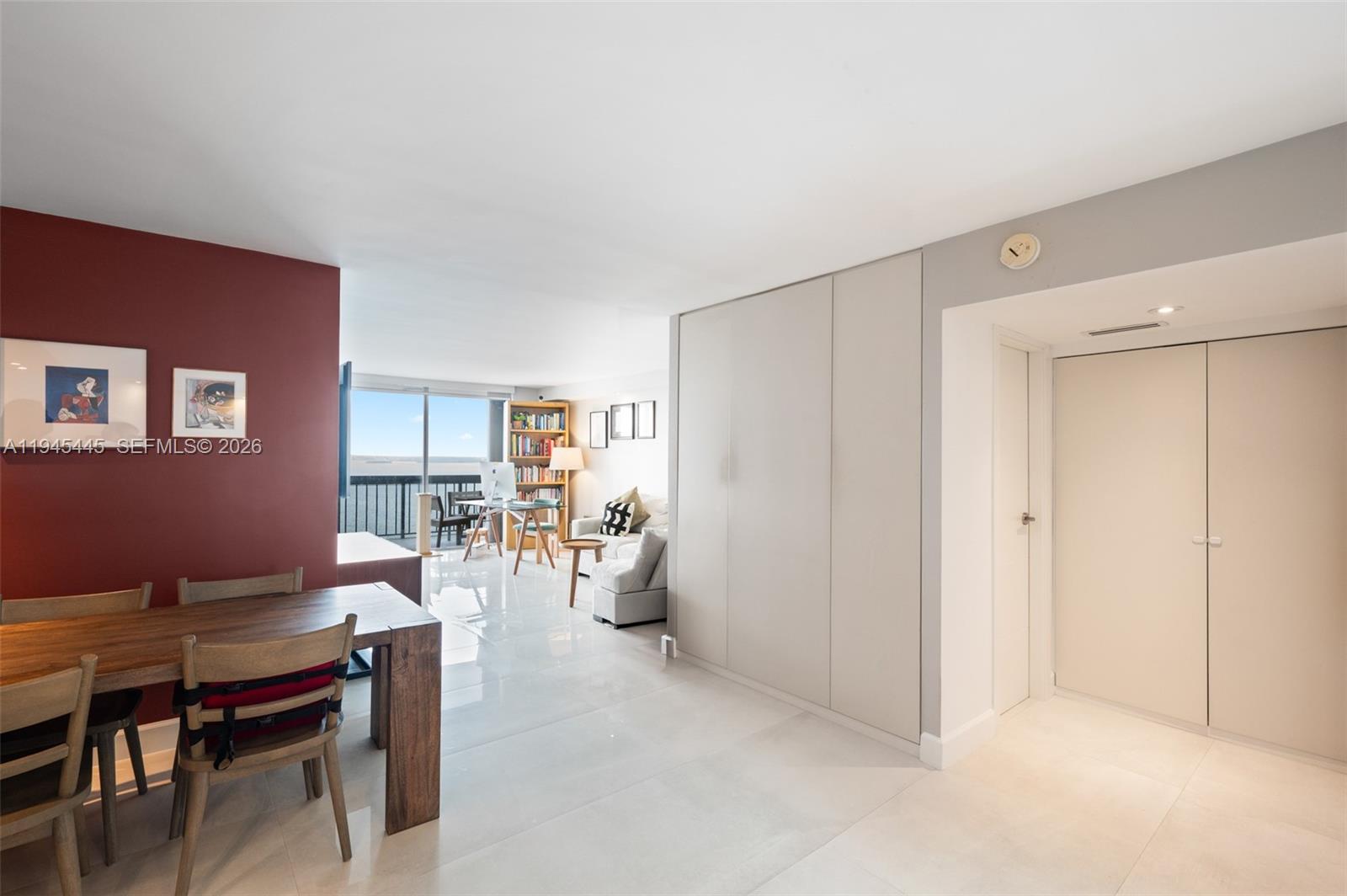 BRICKELL BAY CLUB CONDO - Residential