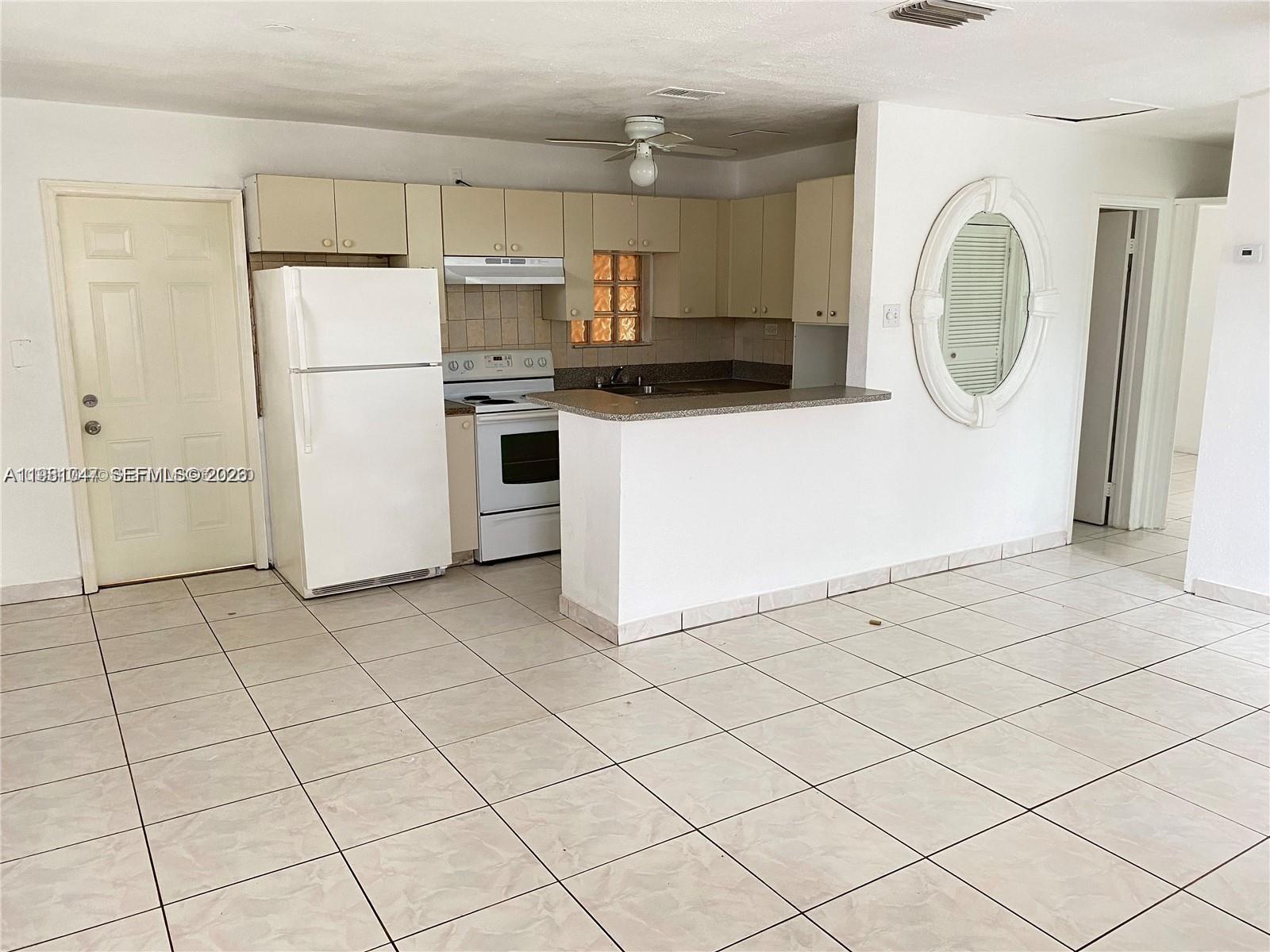 LAKE FOREST SEC ONE - Residential Lease