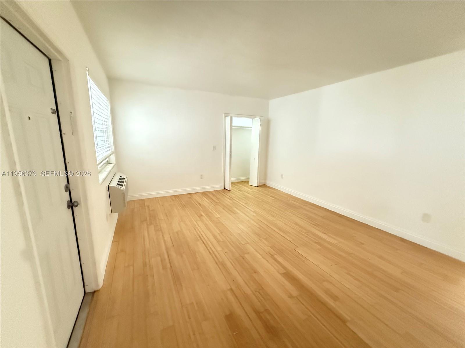 6930 Rue Vendome 3