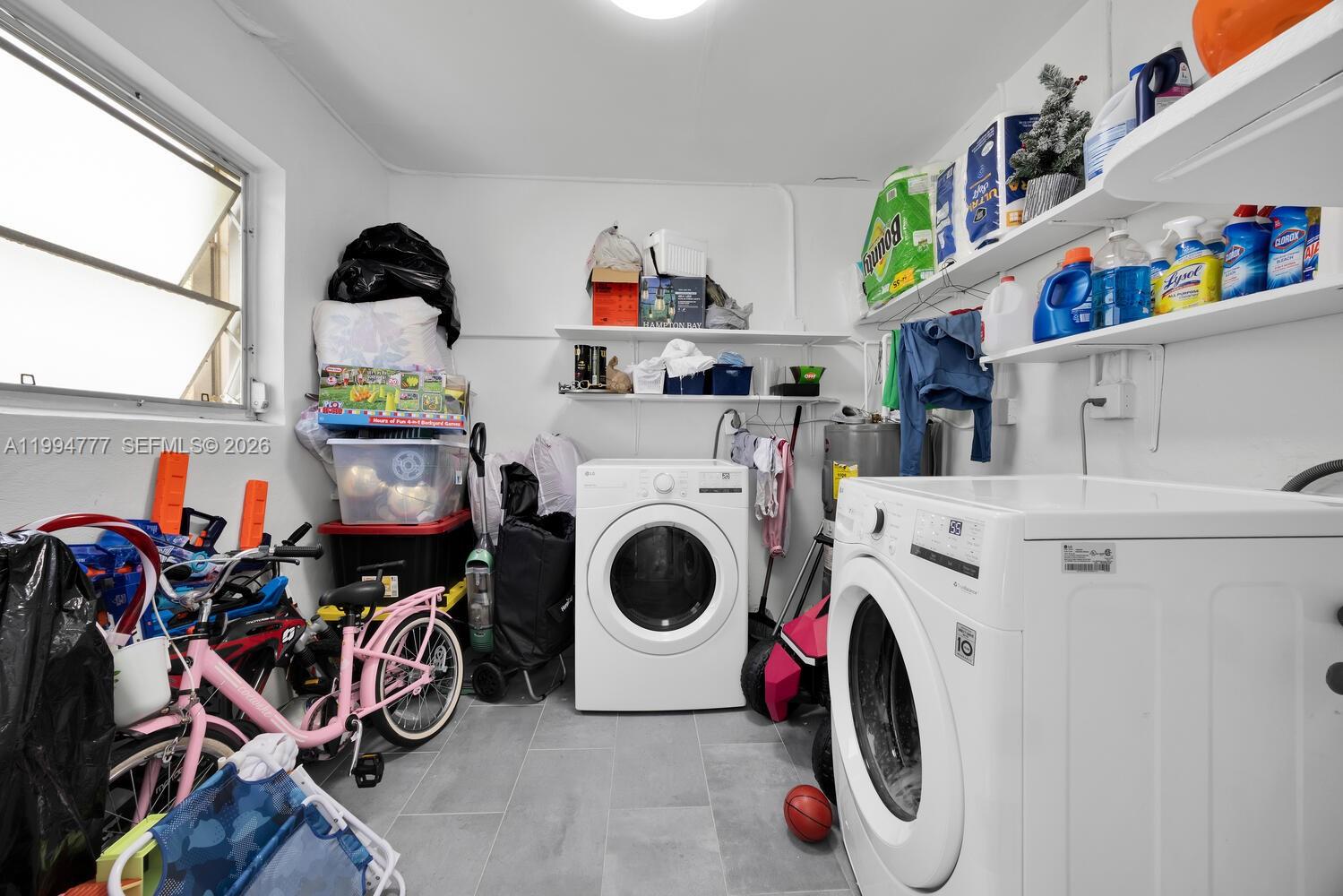 SUNILAND TERRACE - Residential Lease