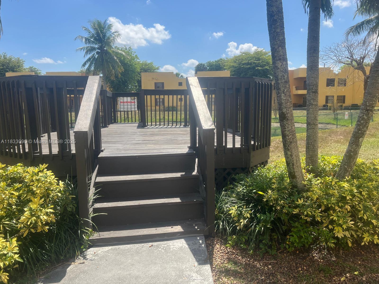 SOLEIL LAKE CONDO - Residential Lease