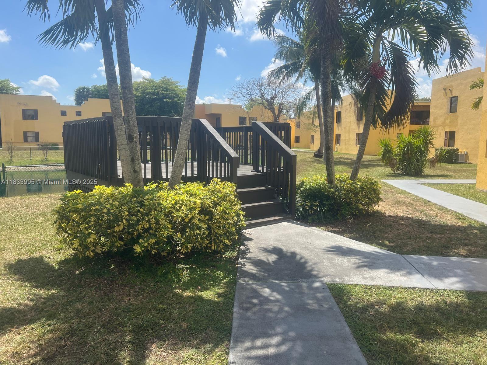 SOLEIL LAKE CONDO - Residential Lease