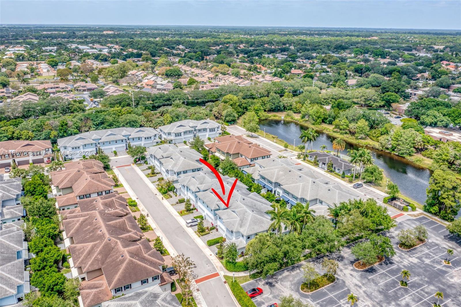 POINTE MIDTOWN - Residential
