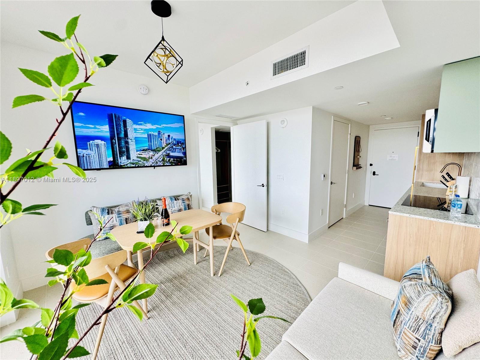 Gale/Natiivo - Residential Lease