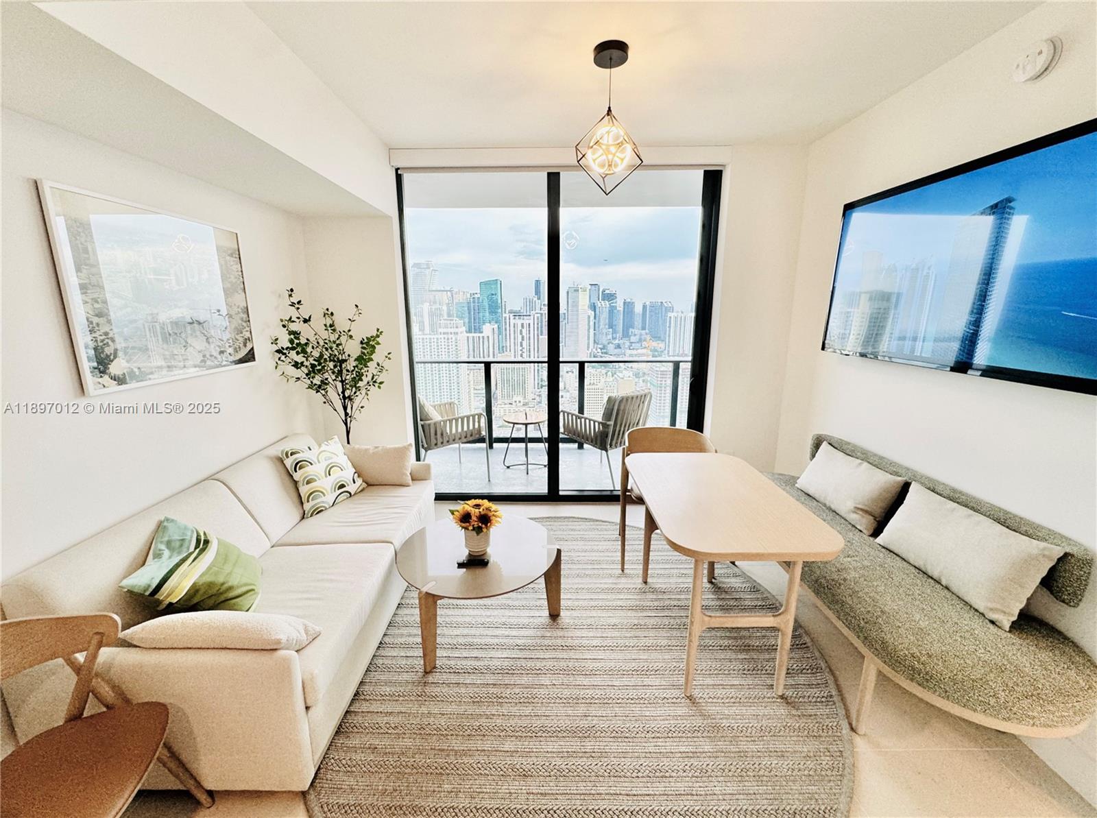 Gale/Natiivo - Residential Lease