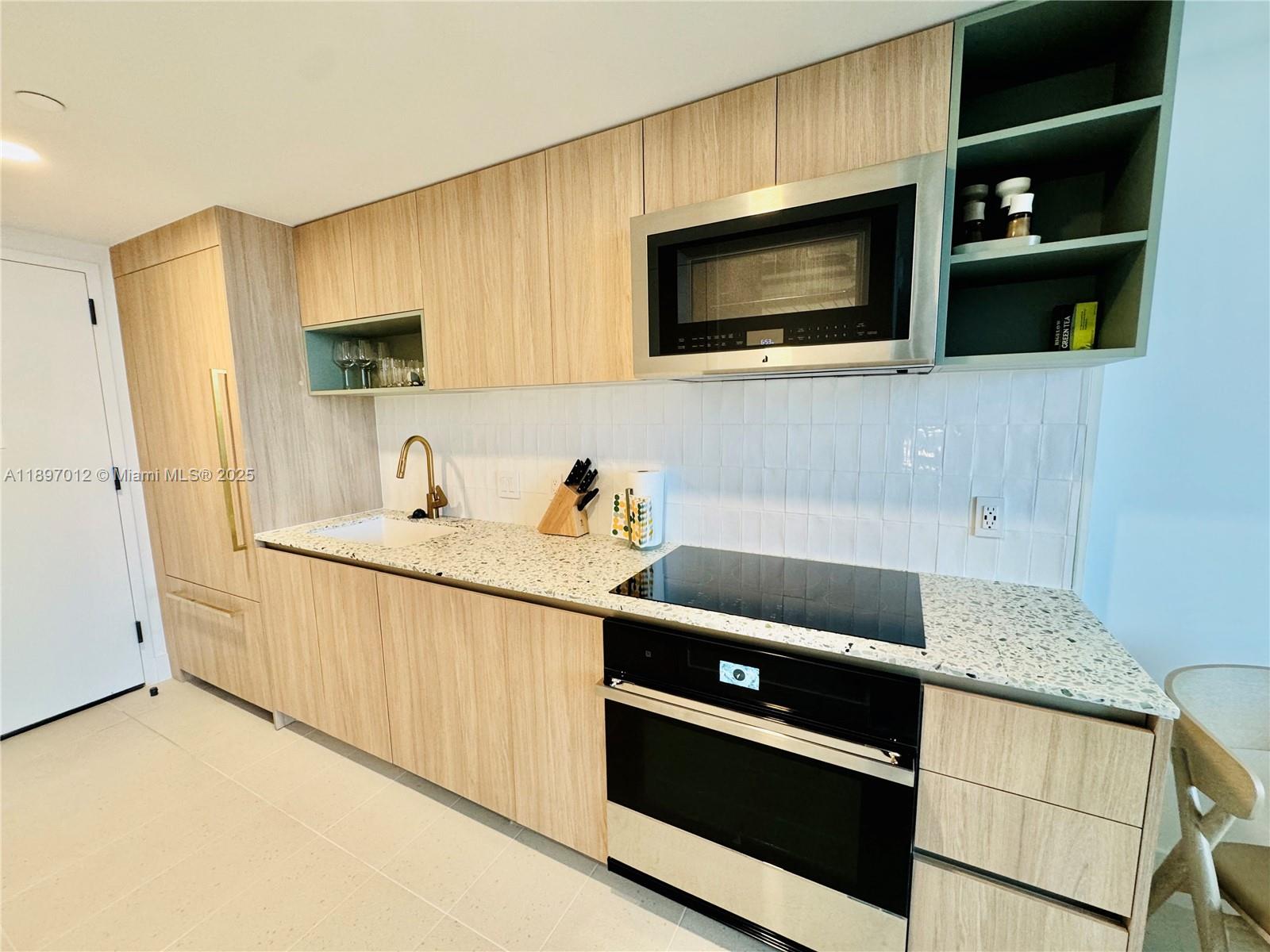 Gale/Natiivo - Residential Lease