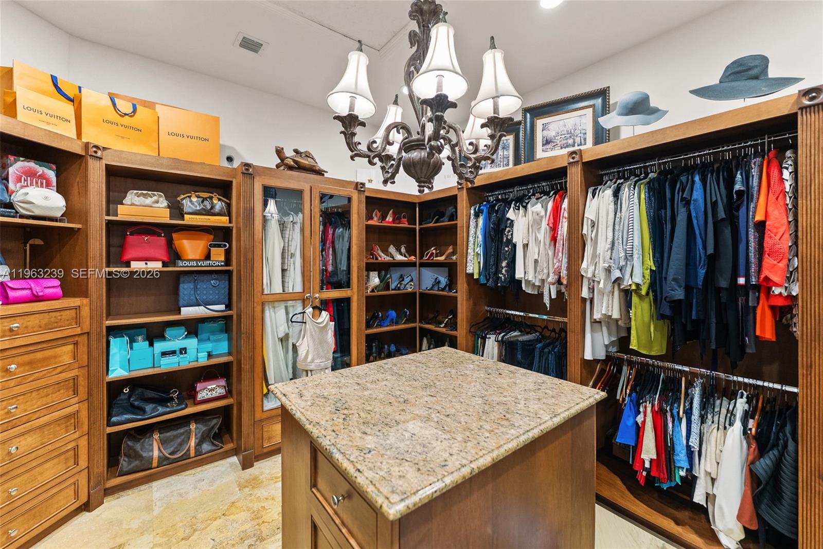 KILLIAN PARK - Residential