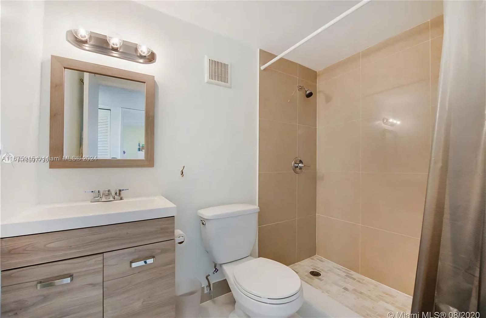 PINESIDE CONDO NO 1 - Residential